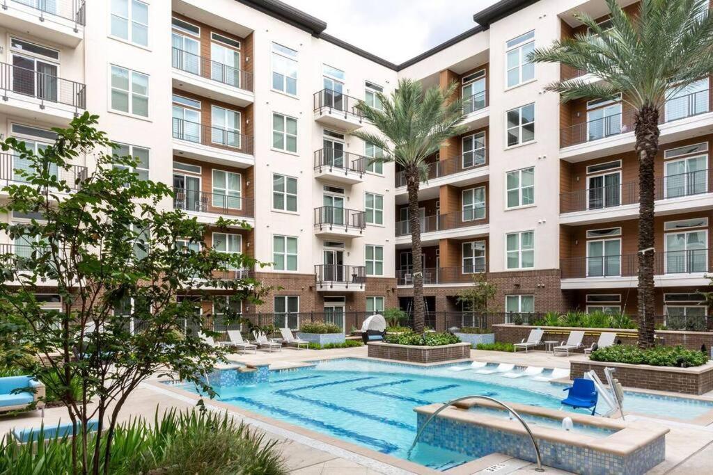 Luxury Apartment With King Bed And Pool And Free Parking 4 Houston Eksteriør bilde