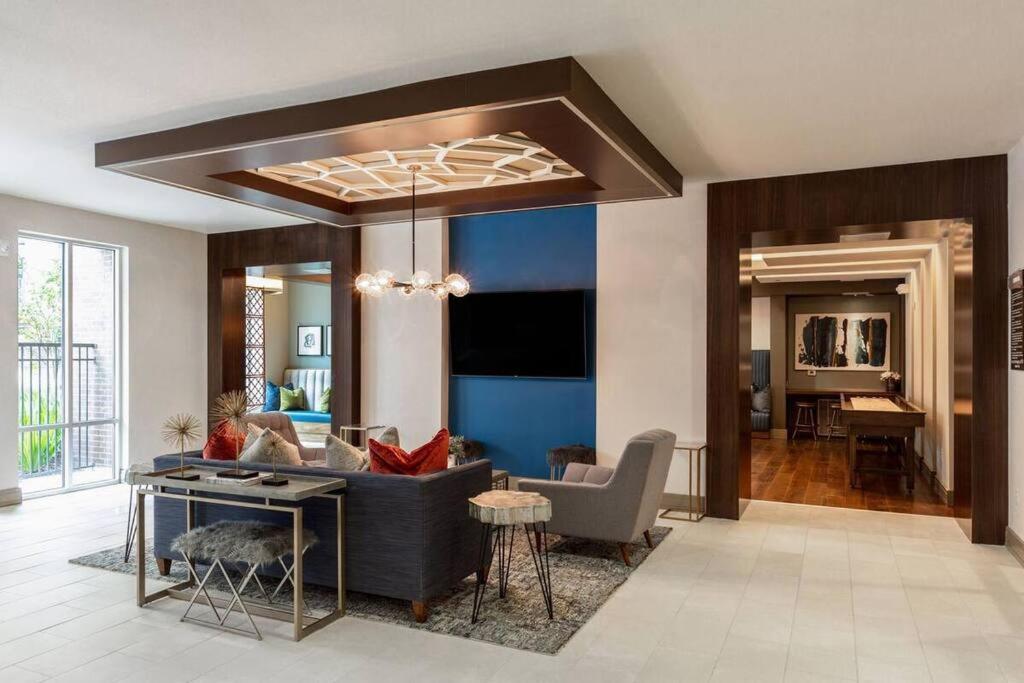 Luxury Apartment With King Bed And Pool And Free Parking 4 Houston Eksteriør bilde